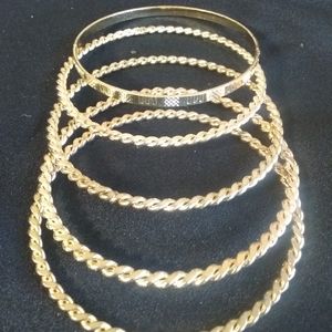 Gold metal bracelet set
